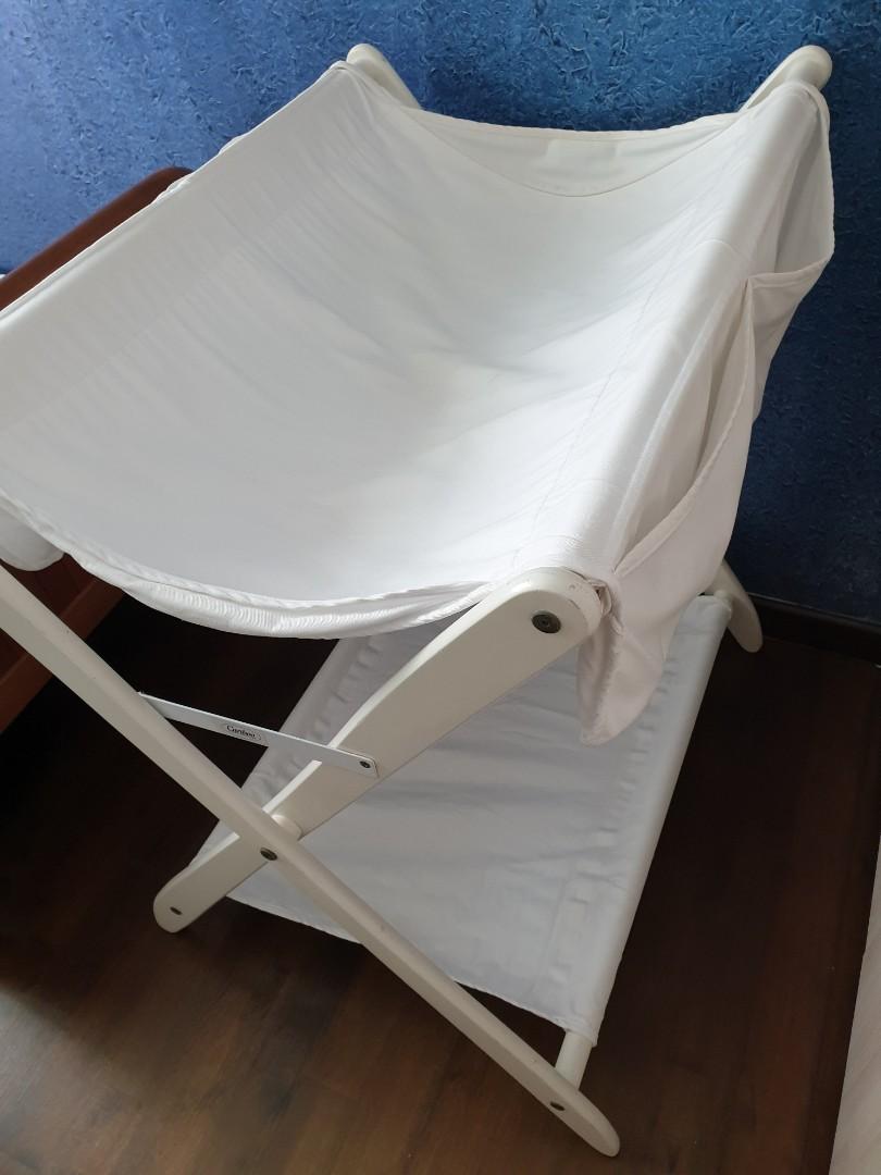 Cariboo folding changing table 2025