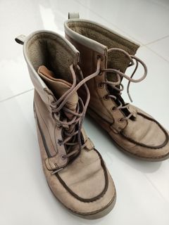 (Category: ) located in . Submitted by lokenipoh (Listing ID 1089408696, Image 1). Description: .