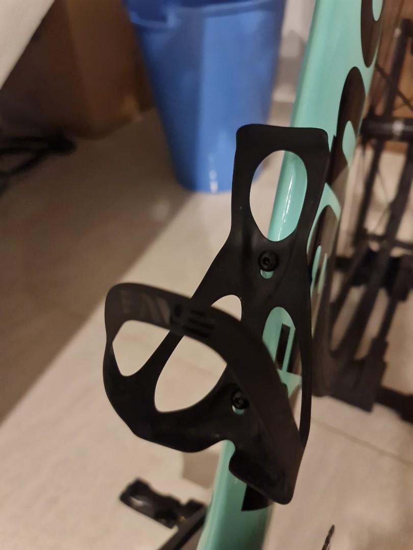 enve water bottle cage review