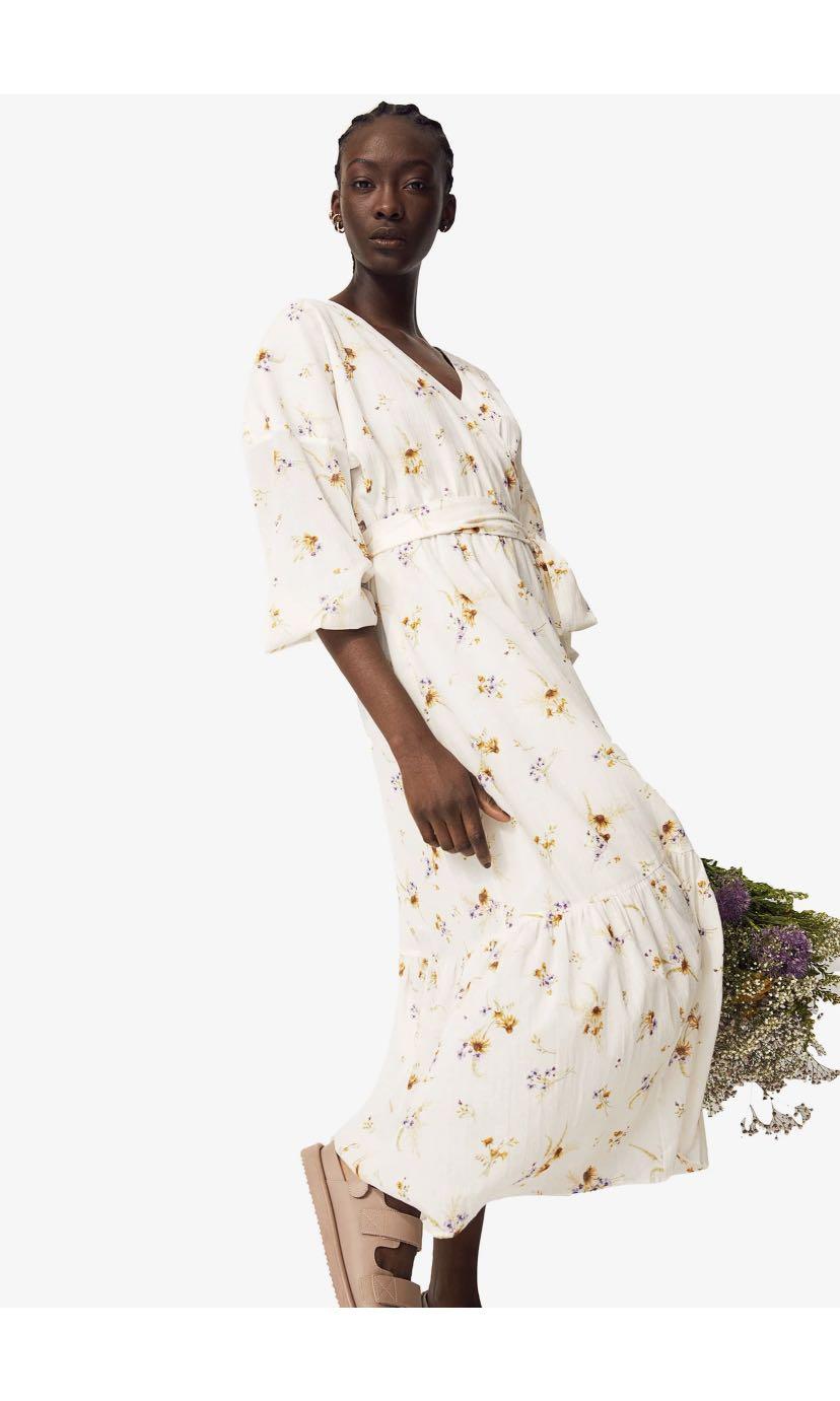 H&m store belted dress