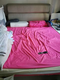 (Category: ) located in . Submitted by miuyin1 (Listing ID 1089593124, Image 1). Description: .