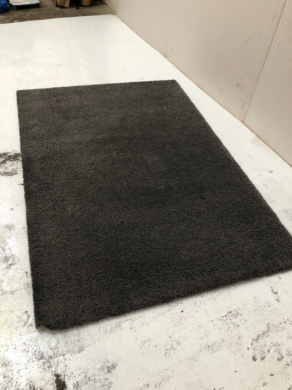 IKEA ADUM dark grey high pile Rug / Carpet (133x195cm), Furniture