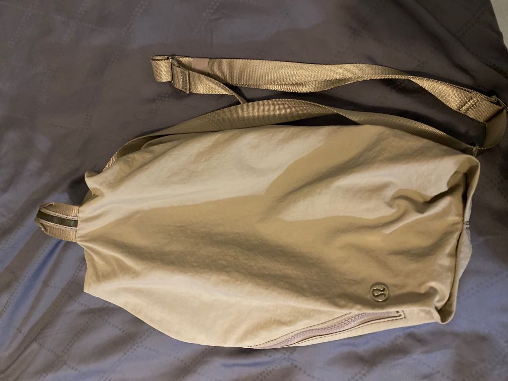 fast track bag lululemon