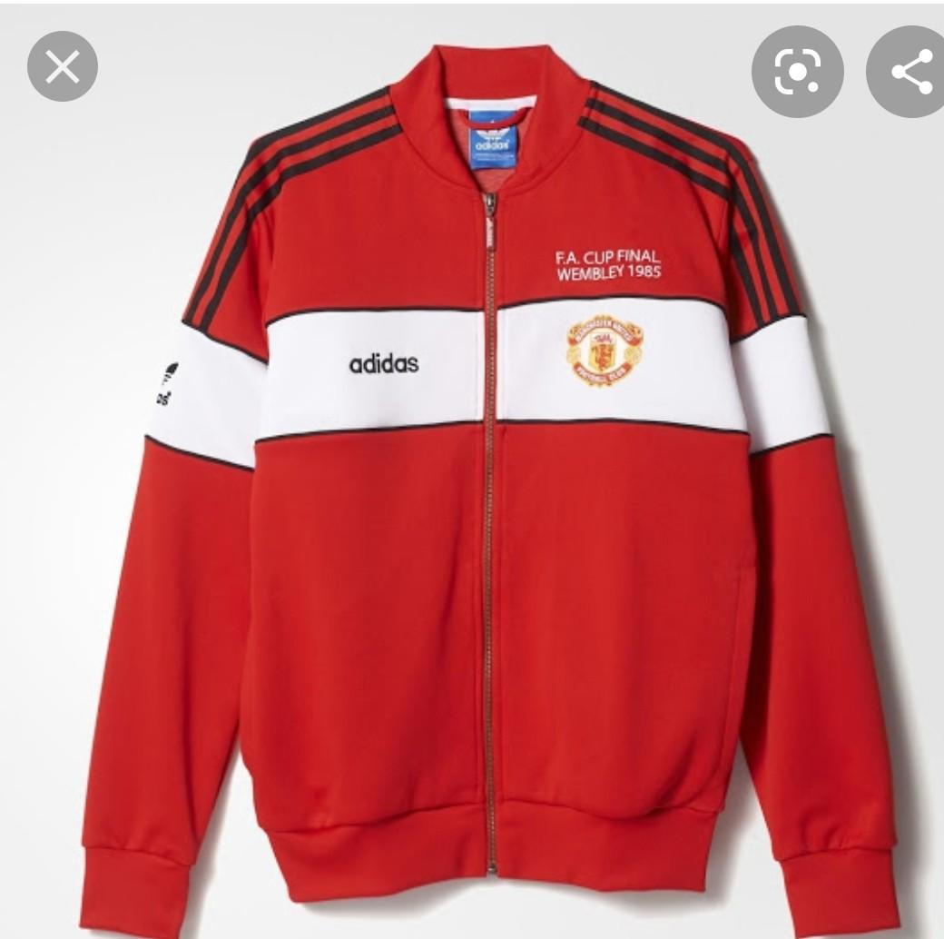 Manchester united retro jacket shop