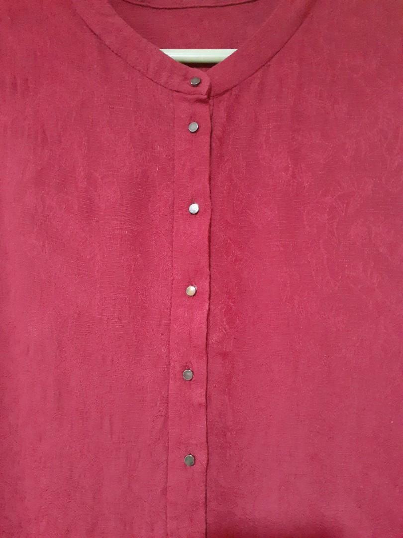Mango shirt dress with side slits (Category: Dresses) located in Manila. Submitted by butialchie4 (Listing ID 1089435326, Image 2). Description: .