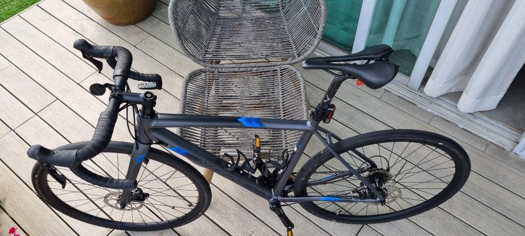 Merida Mission CX 400 Road Bike - DT Swiss 240s Hubs