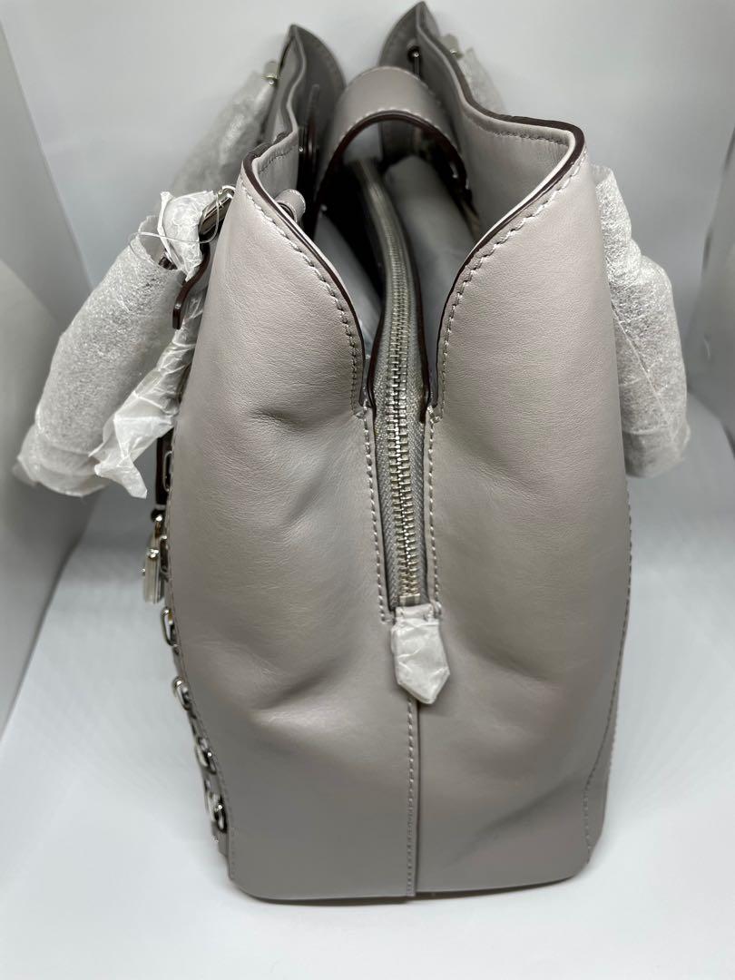 Michael kors sadie 2025 bag
