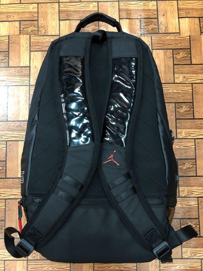 Jordan retro shop 11 backpack black