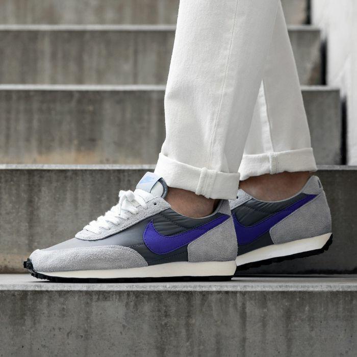 NIKE DAYBREAK SP COOL GREY