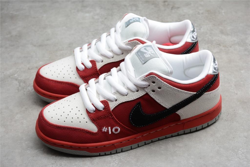 Nike sb dunk low roller derby sale