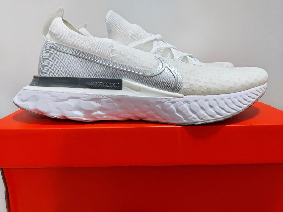 Nike women's epic react flyknit 2 running shoes - white/silver clearance