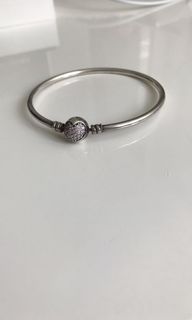 （分類：）位於 。 由 103981 提交（商品編號 1089378793，圖片 1）。簡介： 。