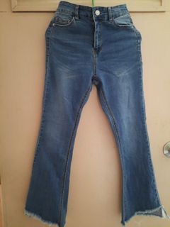 (Category: ) located in . Submitted by laruth (Listing ID 1089474674, Image 1). Description: .