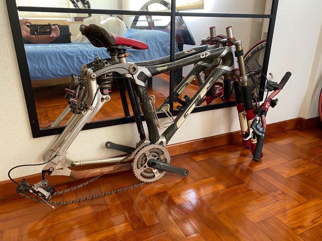 Rare GT LTS Thermoplastic Frame Set Sports Equipment Bicycles