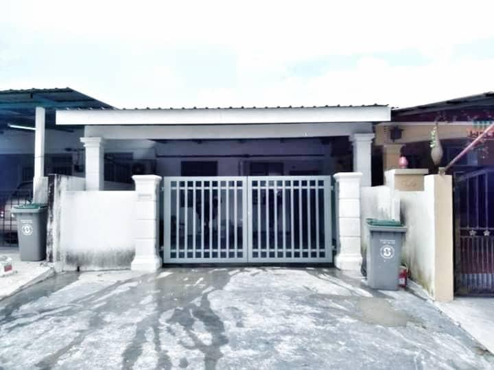 RENOVATED Single Storey Taman Kelab Tuanku Mambau,Seremban, Property