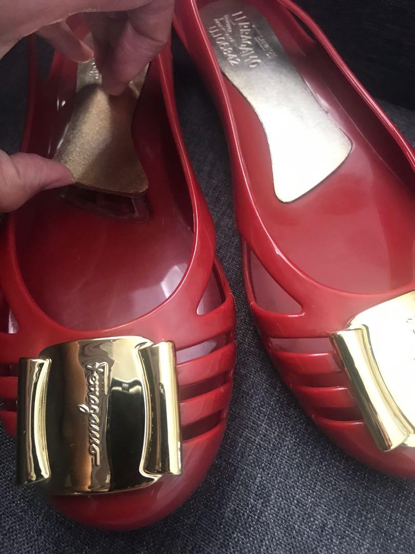 Ferragamo uj06842 deals