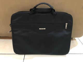 (Kategori: ) berada di . Dikirim oleh mystuffhere (ID iklan 1089415438, Gambar 1). Deskripsi: .