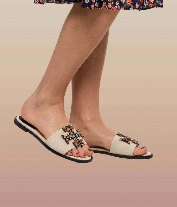 TORY BURCH INES EMBELLISHED SLIDE BLK WHITE, Women's Fashion, Footwear,  Flats & Sandals on Carousell