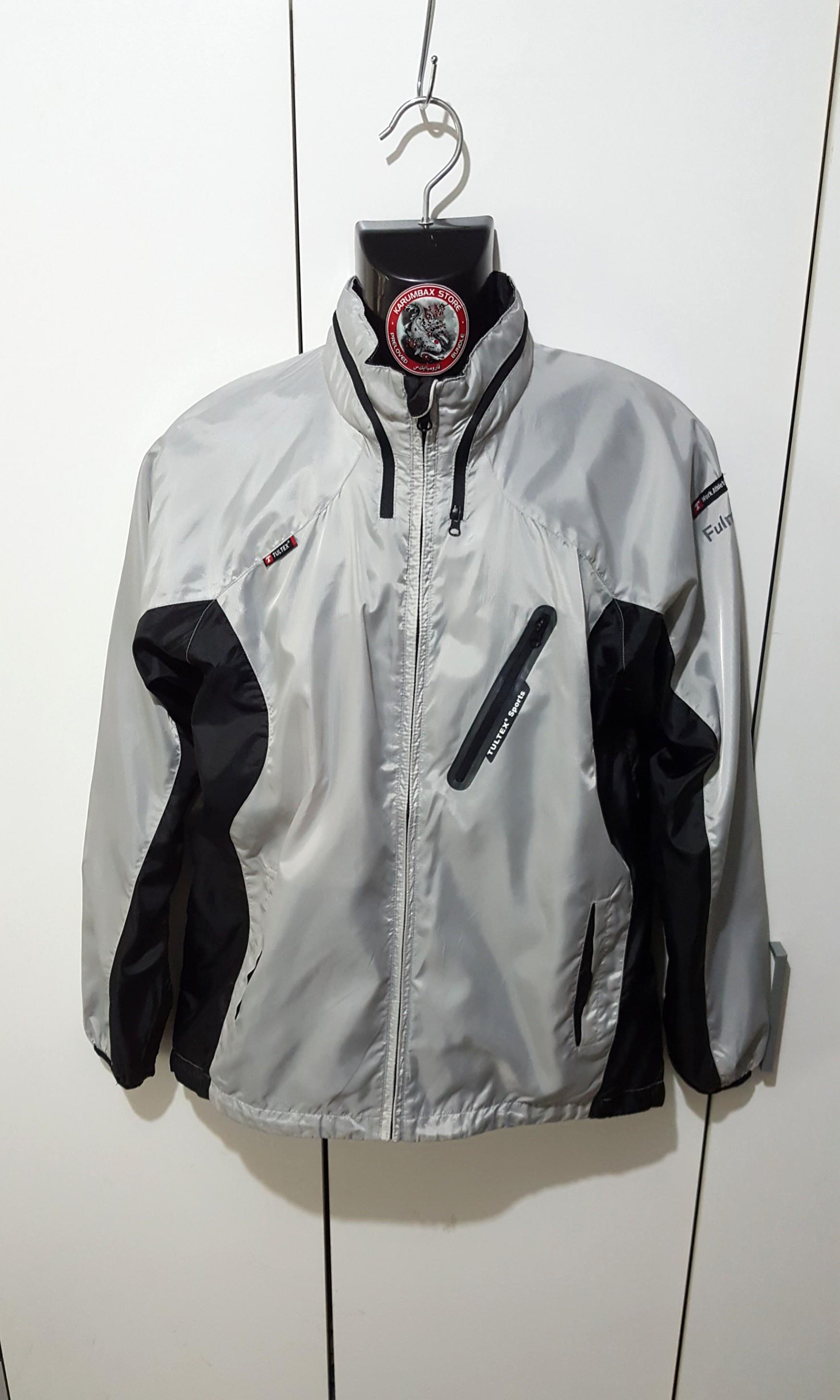 Sports best sale windbreaker jacket