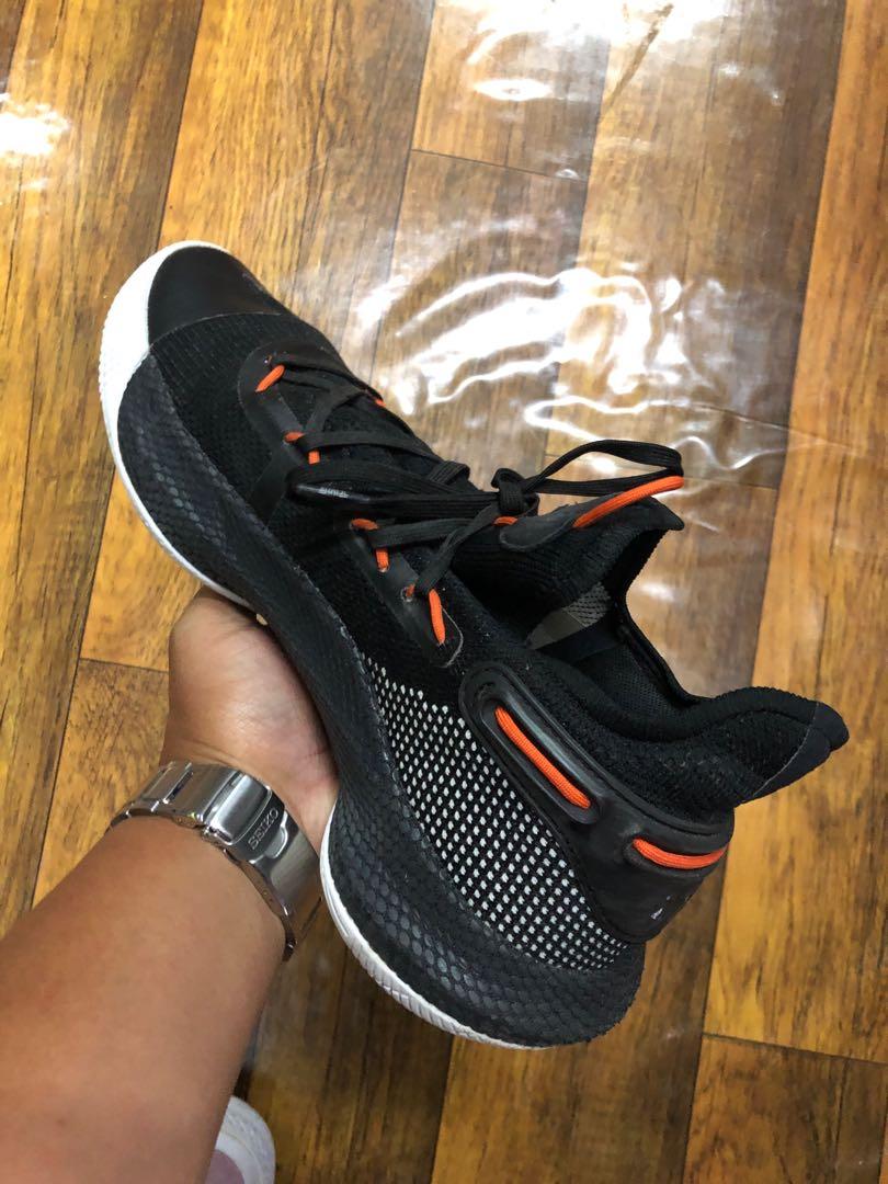 Under Armour UA Curry 6 Oakland Sideshow Black 10 US Men s