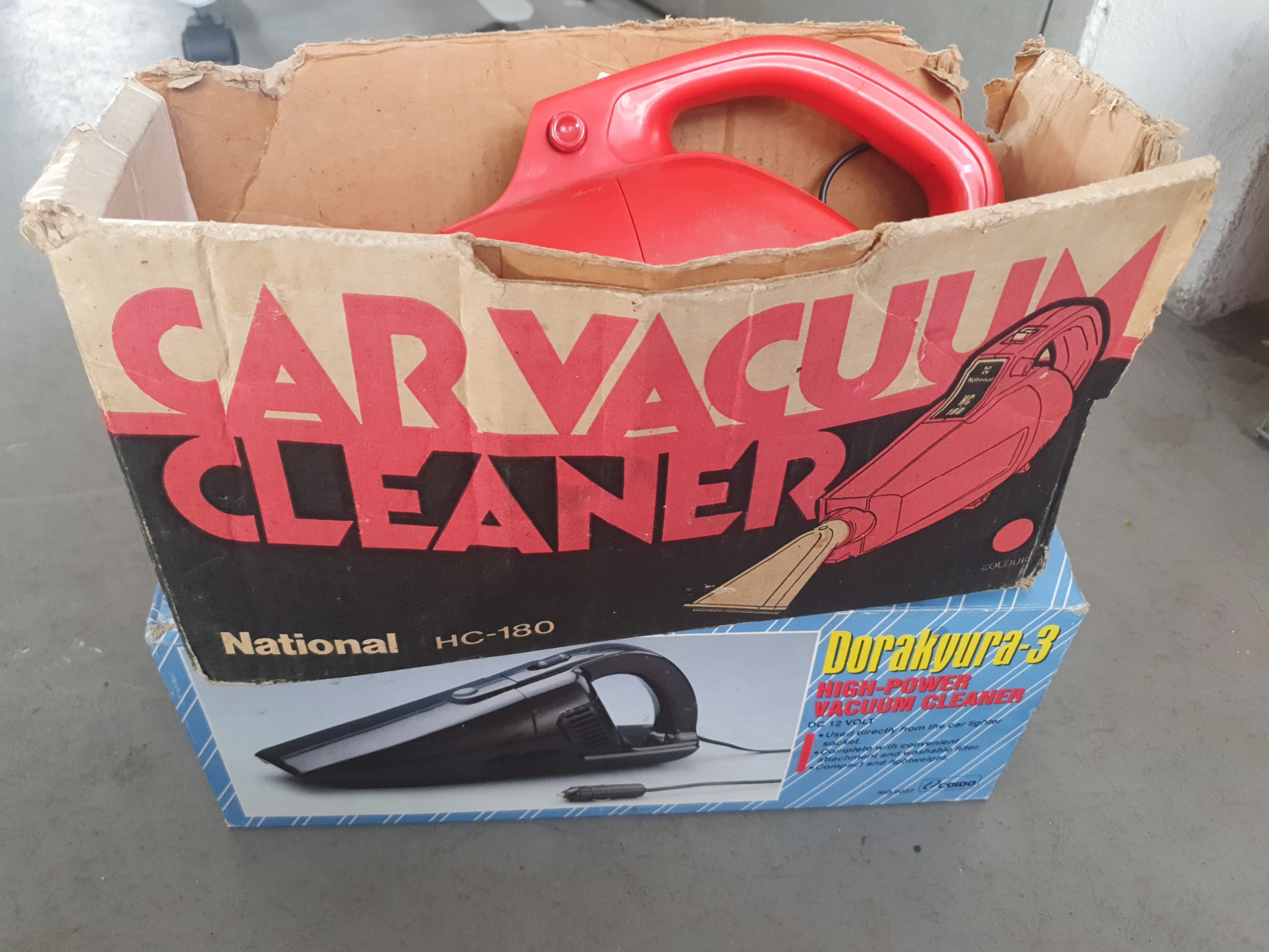 Vacuum cleaner, Car Accessories, Accessories on Carousell