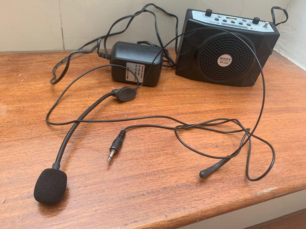 Voice amplifier (Category: Soundbars, Speakers & Amplifiers) located in Makati City. Submitted by ng_clutter225 (Listing ID 1089376837, Image 1). Description: Slightly used Voice amplifier In good working condition No batteries needed Rechargeable Rfs decluttering.