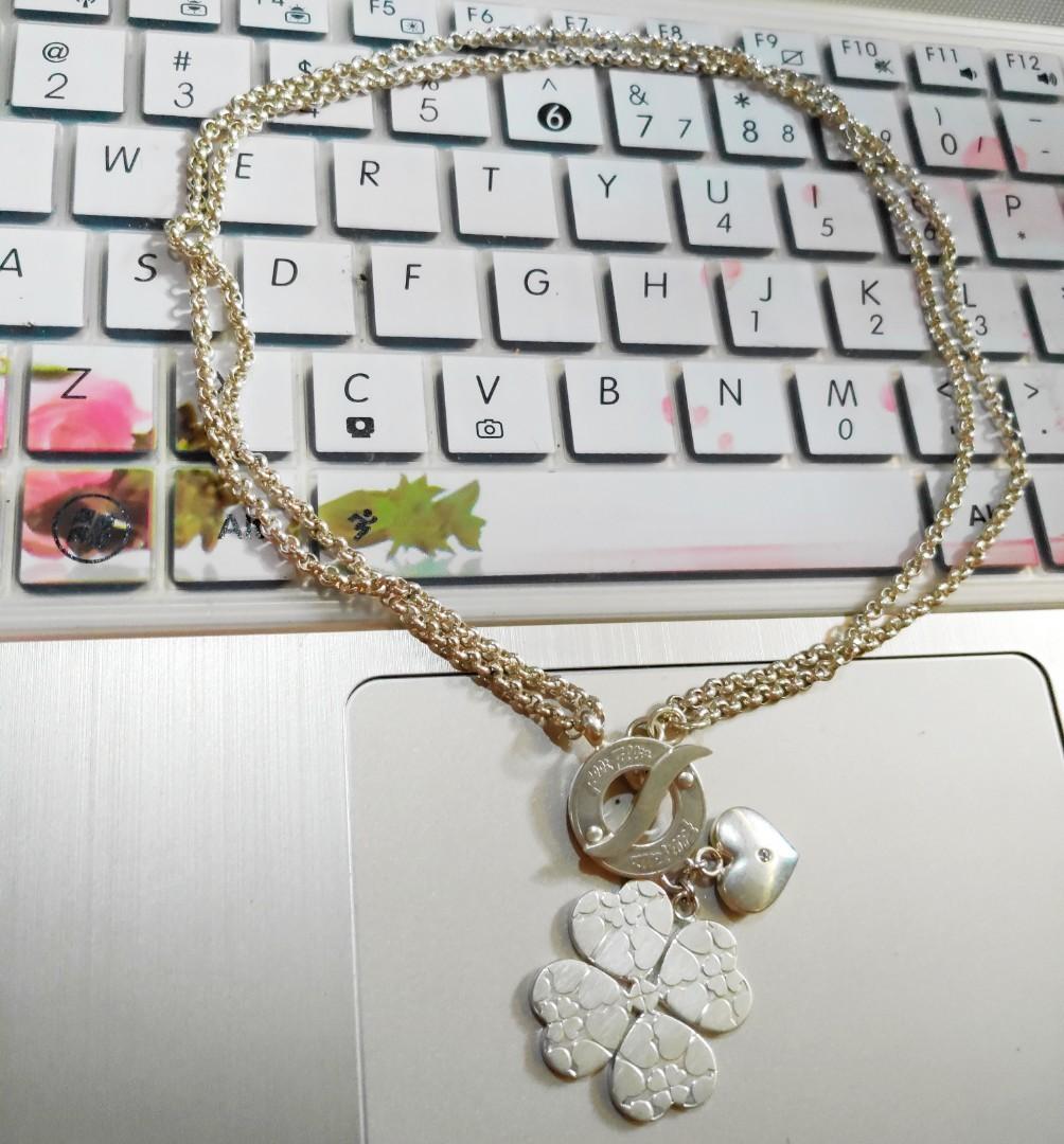 Four-leaf Clover necklace - Eminence International