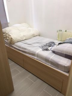 （分類：）位於 。 由 keitharistotle 提交（商品編號 1089724132，圖片 1）。簡介： 。