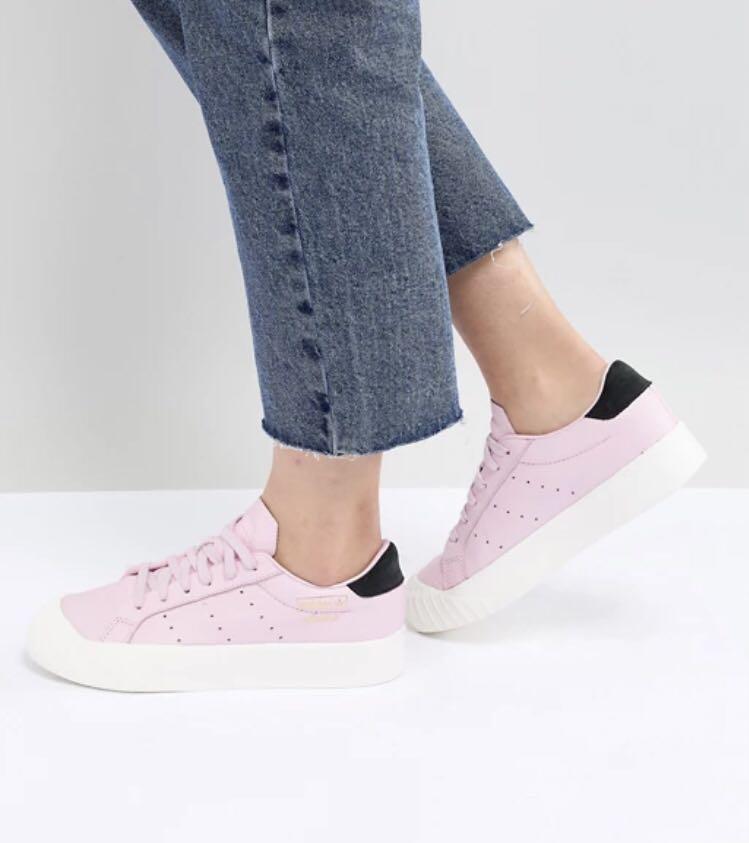 Adidas everyn sales