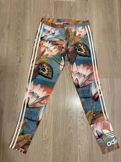 （分類：）位於 。 由 hlyya 提交（商品編號 1089664107，圖片 1）。簡介： 。