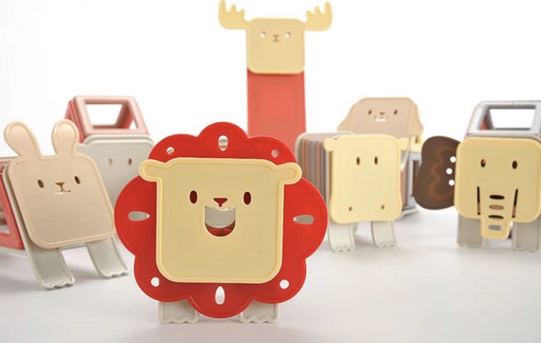 Amy and benton magnetic building blocks clearance