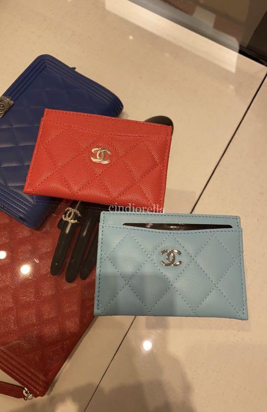 Authentic Chanel Classic Flap Card holders wallet (PRE-ORDER) (Category: Luxury Bags & Wallets) located in Makati City. Submitted by cindiorella (Listing ID 1089786604, Image 2). Description: 100% guaranteed authentic Available for pre-order Brand New Store-bought 🇬🇧 Comes complete ETA: last week of June - 1st week of July Accepting pre-orders TODAY ONLY!!! (May 25).