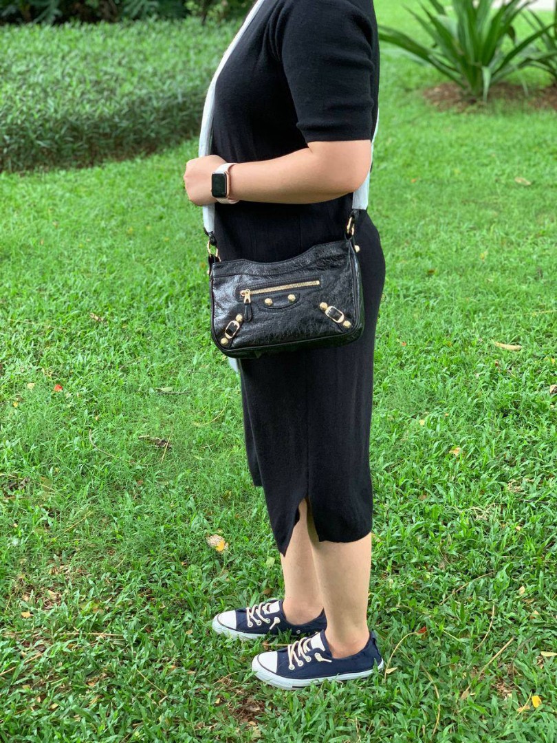 BALENCIAGA HIP Noir Black sz 23 23x15x6 cm Barang Mewah Tas