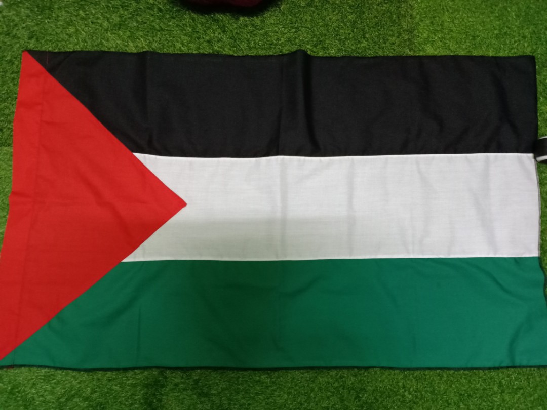 Bendera Palestin, Looking For on Carousell