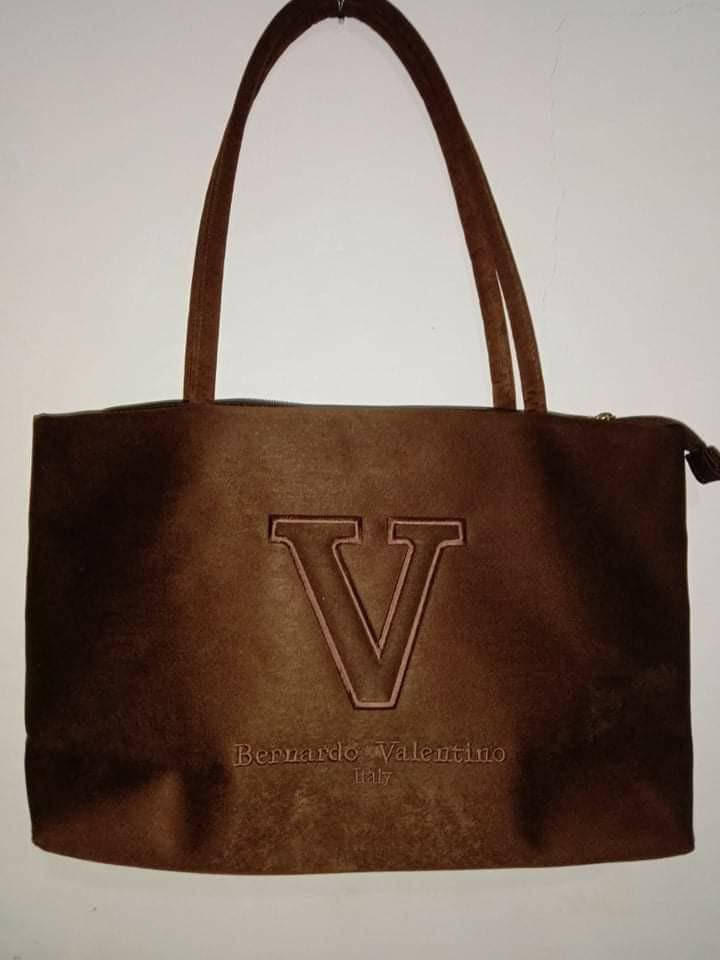 BERNARDO VALENTINO Luxury Bags Wallets on Carousell