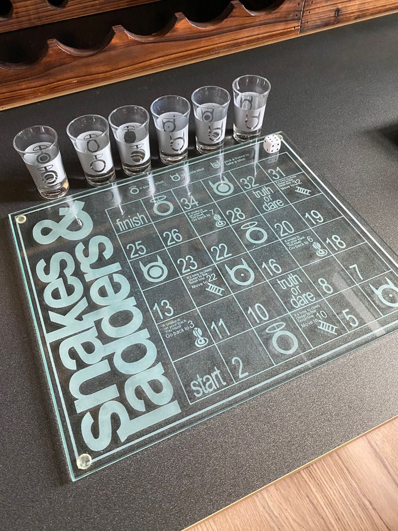 Board game Snakes and Ladders shot glasses, Food & Drinks, Beverages on