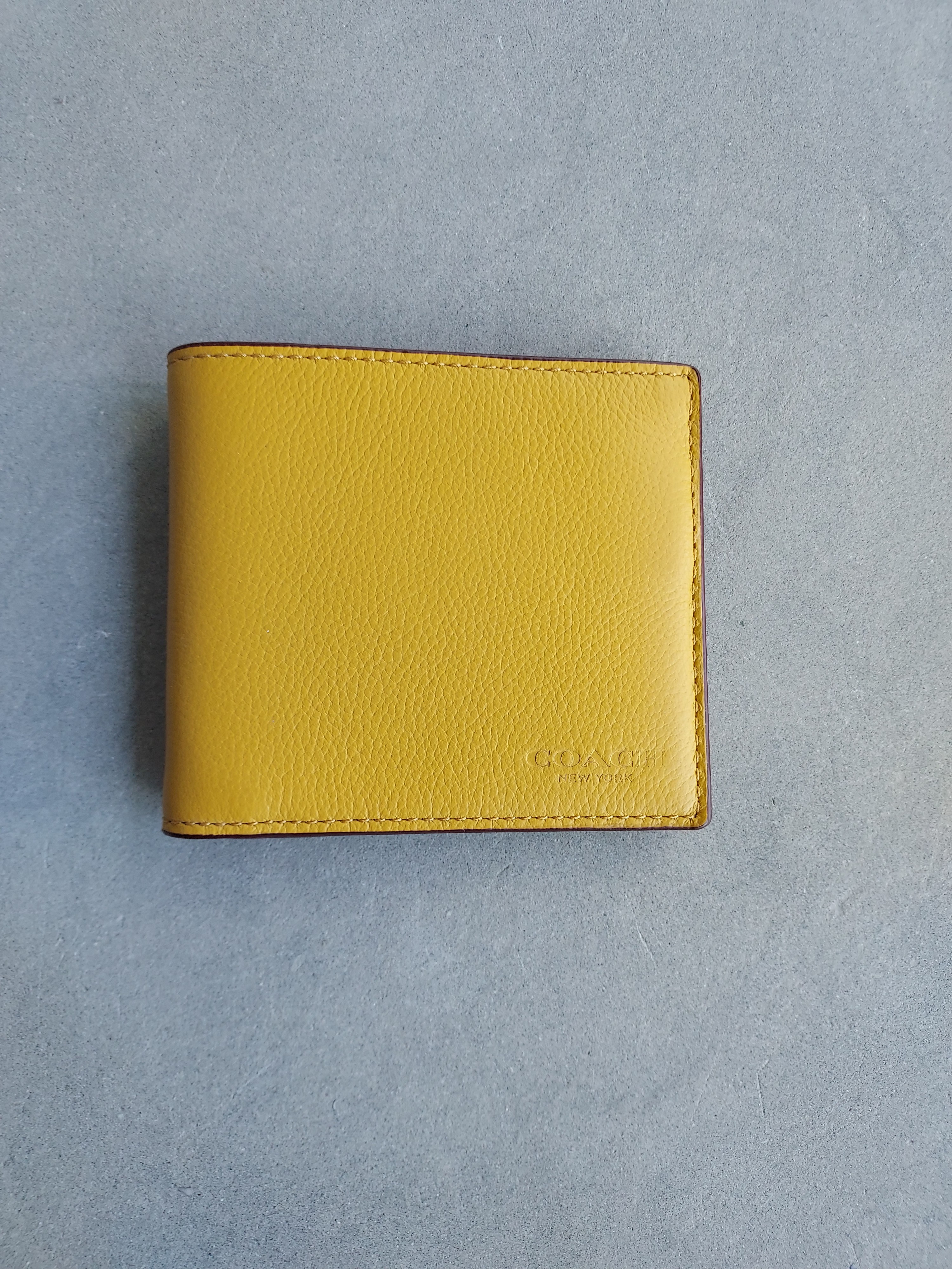 Coach discount wallet yellow