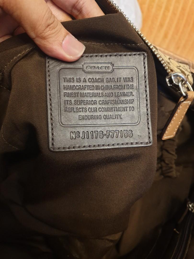 ORIGINAL COACH BROWN JACQUARD DIAPER BAG (Category: Luxury Bags & Wallets) located in Cabanatuan. Submitted by meyrasol (Listing ID 1087000244, Image 3). Description: signs of usage like corner wears and milk residue (washable lining naman) 35 x 29 x 12 cm.