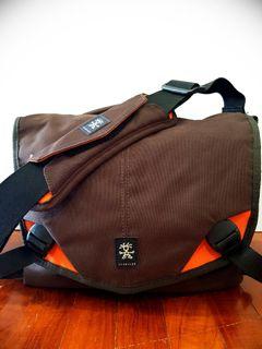 Crumpler Six Million Dollar Camera Bag