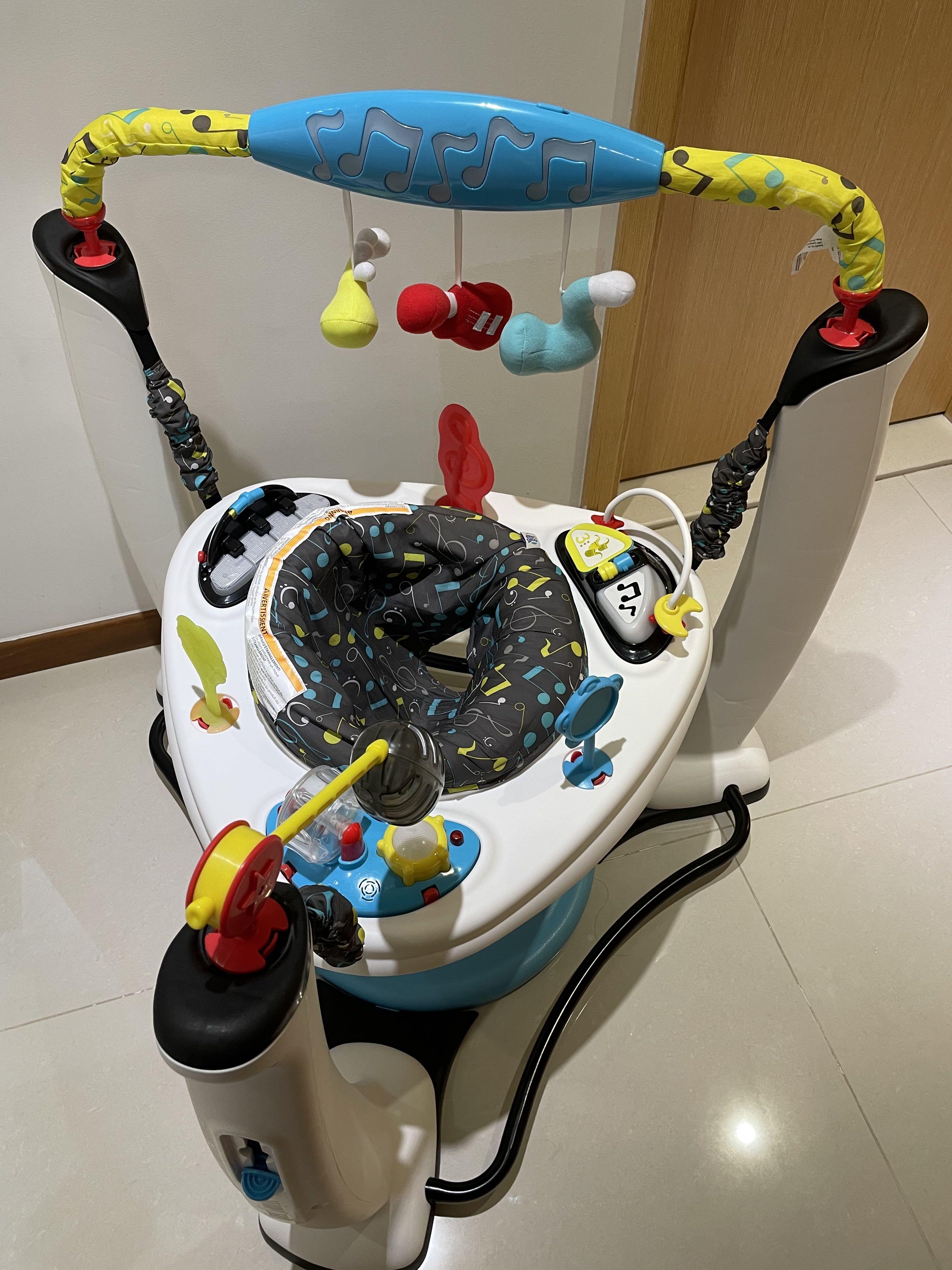 exersaucer with walker attached