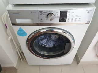 (Category: ) located in . Submitted by ebiz_sg (Listing ID 1089674027, Image 1). Description: .