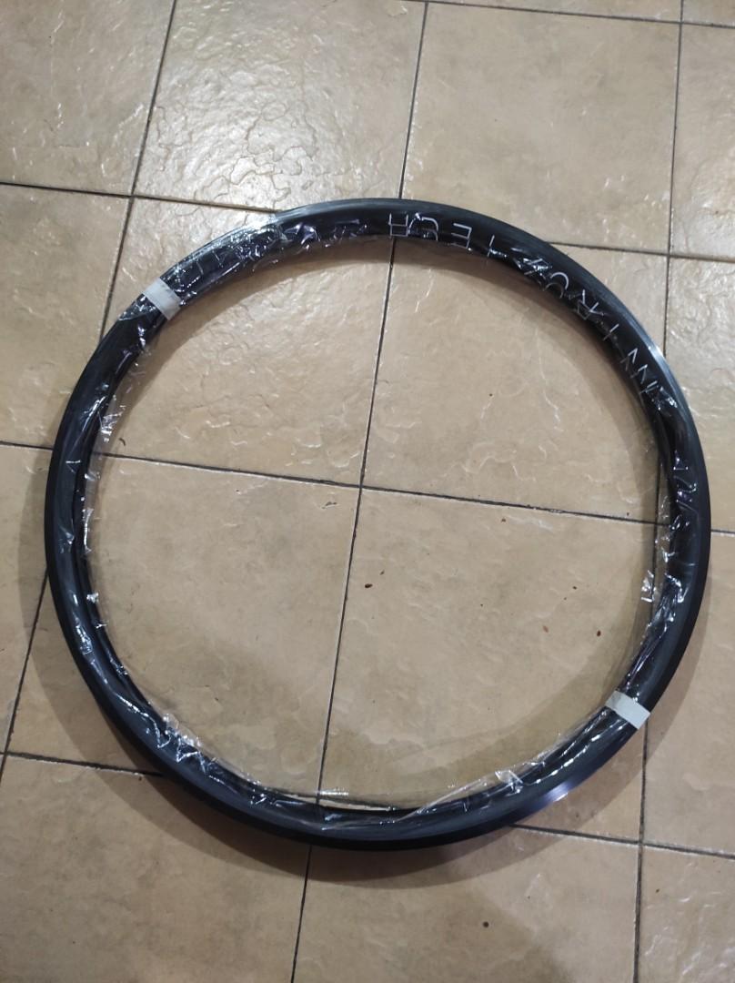 Intro7 wheelset 700c, Sports Equipment, Bicycles \u0026 Parts, Bicycles on  Carousell