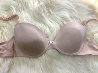 (Category: ) located in . Submitted by ezlyn25 (Listing ID 1089609039, Image 1). Description: .