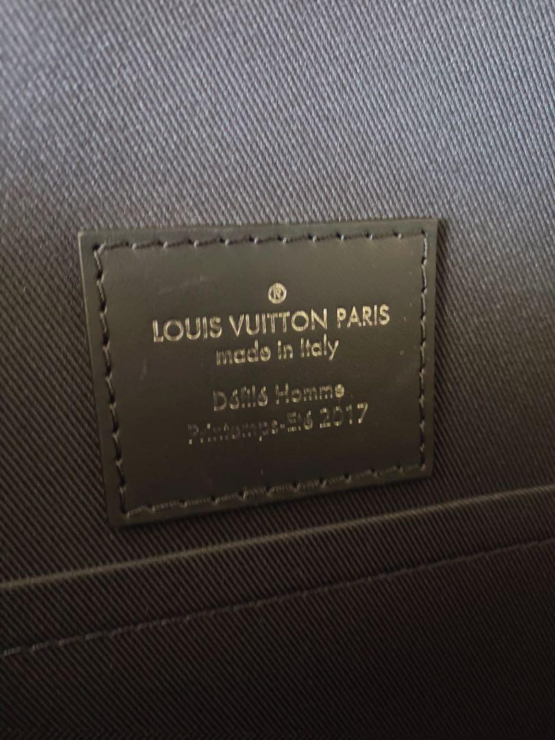 Chapman Louis Vuitton Bag - 2 For Sale on 1stDibs   fauteuil salon,  lv chapman, best louis vuitton crossbody