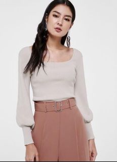 (Category: ) located in . Submitted by lilydresses (Listing ID 1089741289, Image 1). Description: .