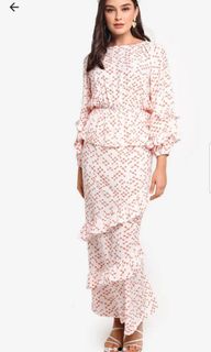 (Category: ) located in . Submitted by ayshamahat (Listing ID 1089783292, Image 1). Description: .