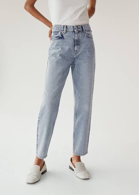 Mango Mom jeans High waist, Fesyen 