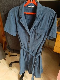 (Category: ) located in . Submitted by ishoptooomuch (Listing ID 1089599539, Image 1). Description: .