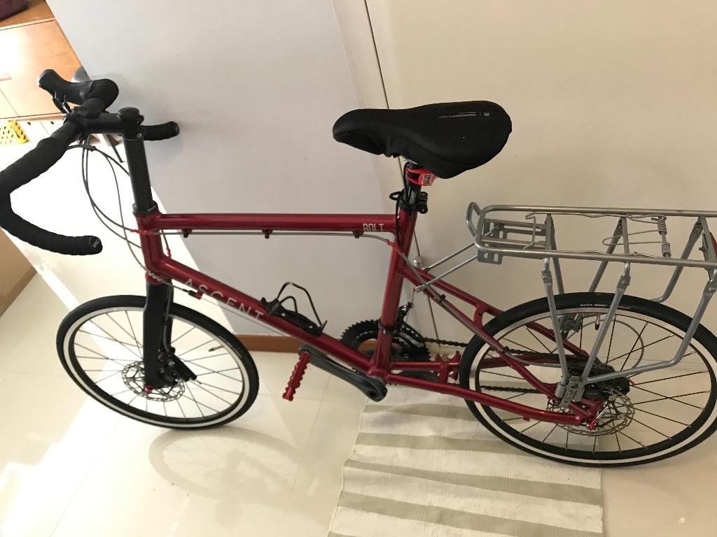 MINI VELO. Fast as road bike, compact as foldie., Sports Equipment