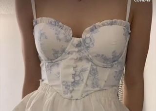 (Category: ) located in . Submitted by gardenfae (Listing ID 1089683559, Image 1). Description: .